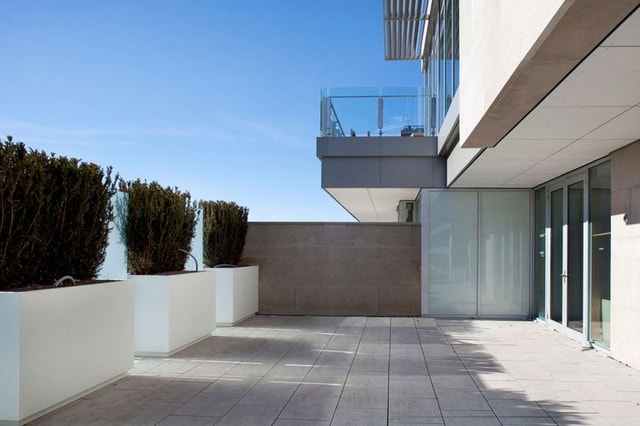 130 Bloor Street West