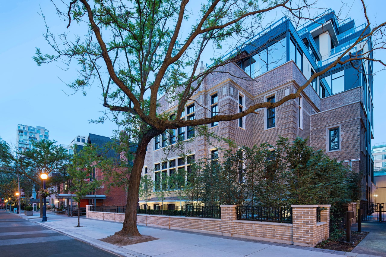 36 Hazelton