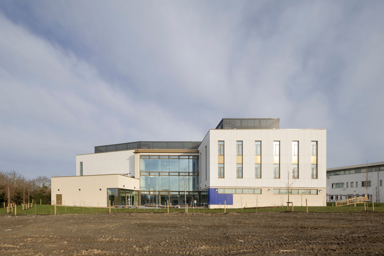 Aras Gael Building Exterior