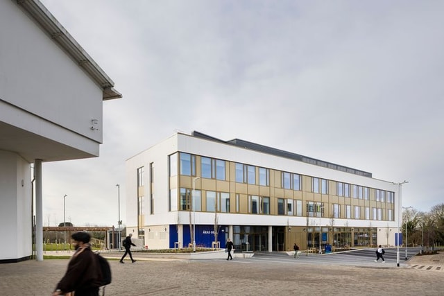 Aras Gael Building Exterior