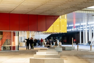 Exterior Aviva Studios
