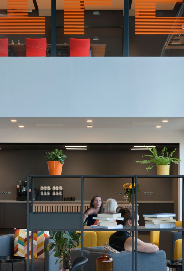 Bio Hub Cafe