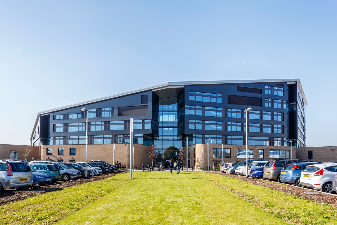 Cardiff and Vale College Community Campus Exterior building