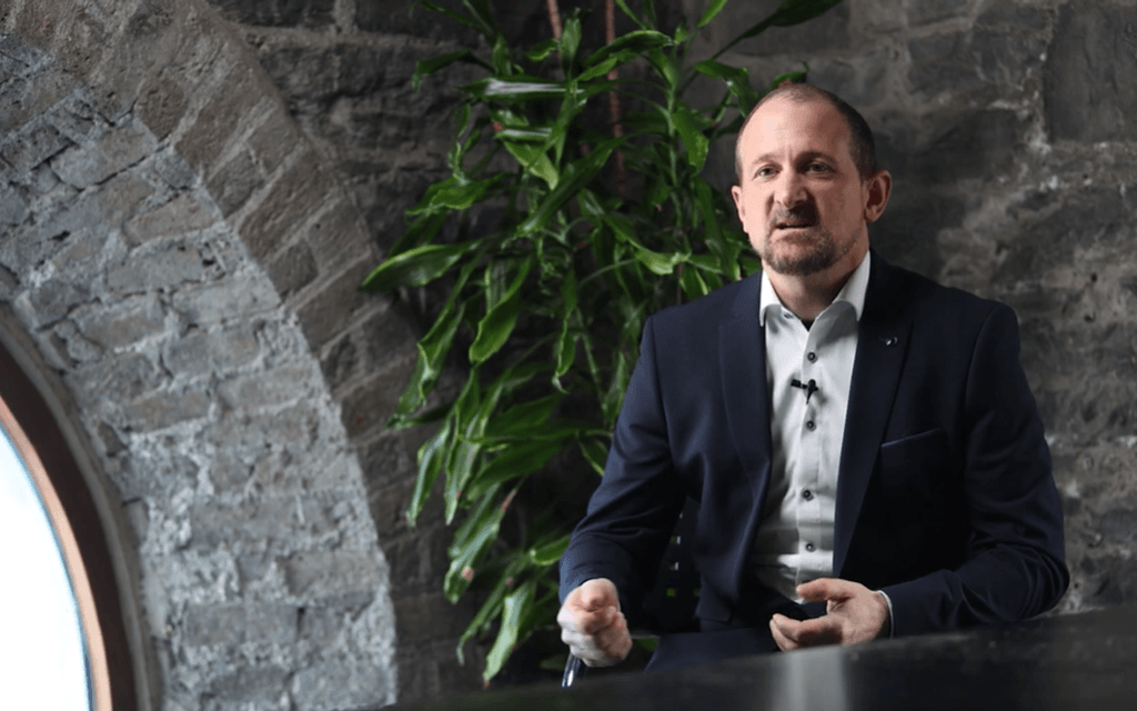 Chris Croly Video