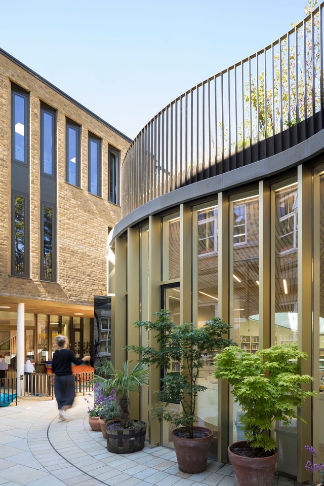 Francis Holland School Exterior