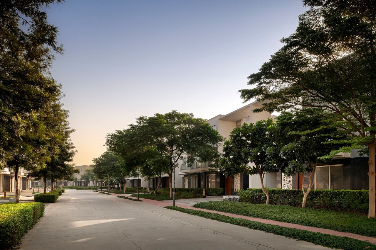 Godrej Golf exterior