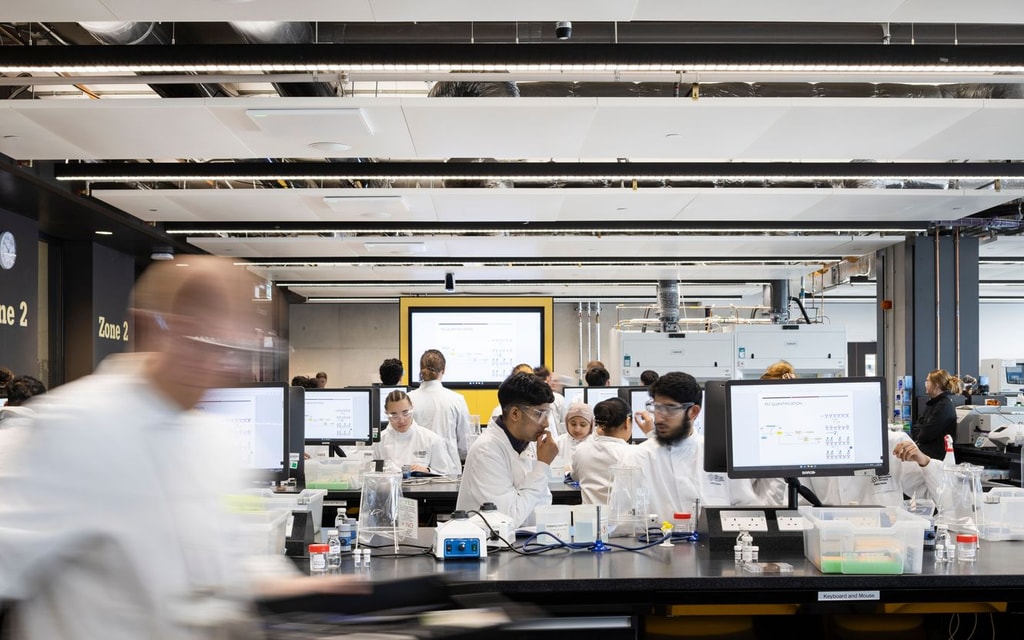 Science Labs interior Manchester Metropolitan