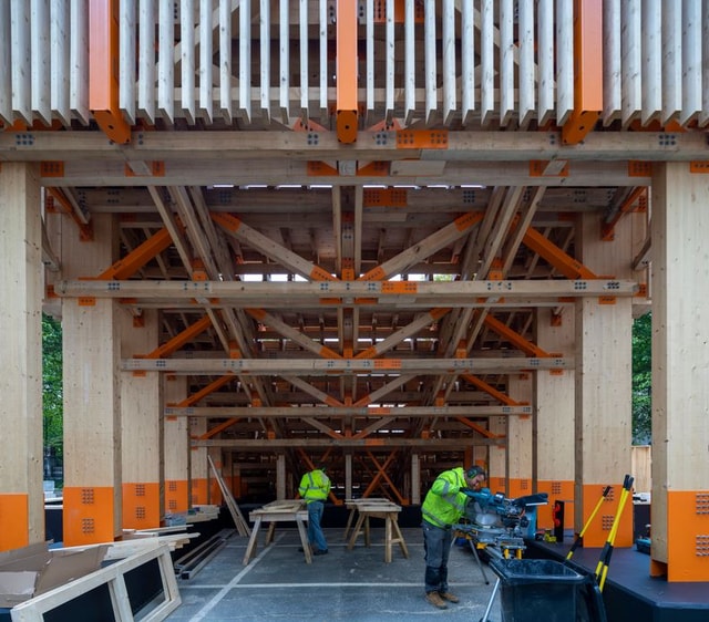 Senate Steps Construction
