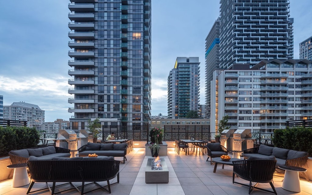 The Hampton Amenities