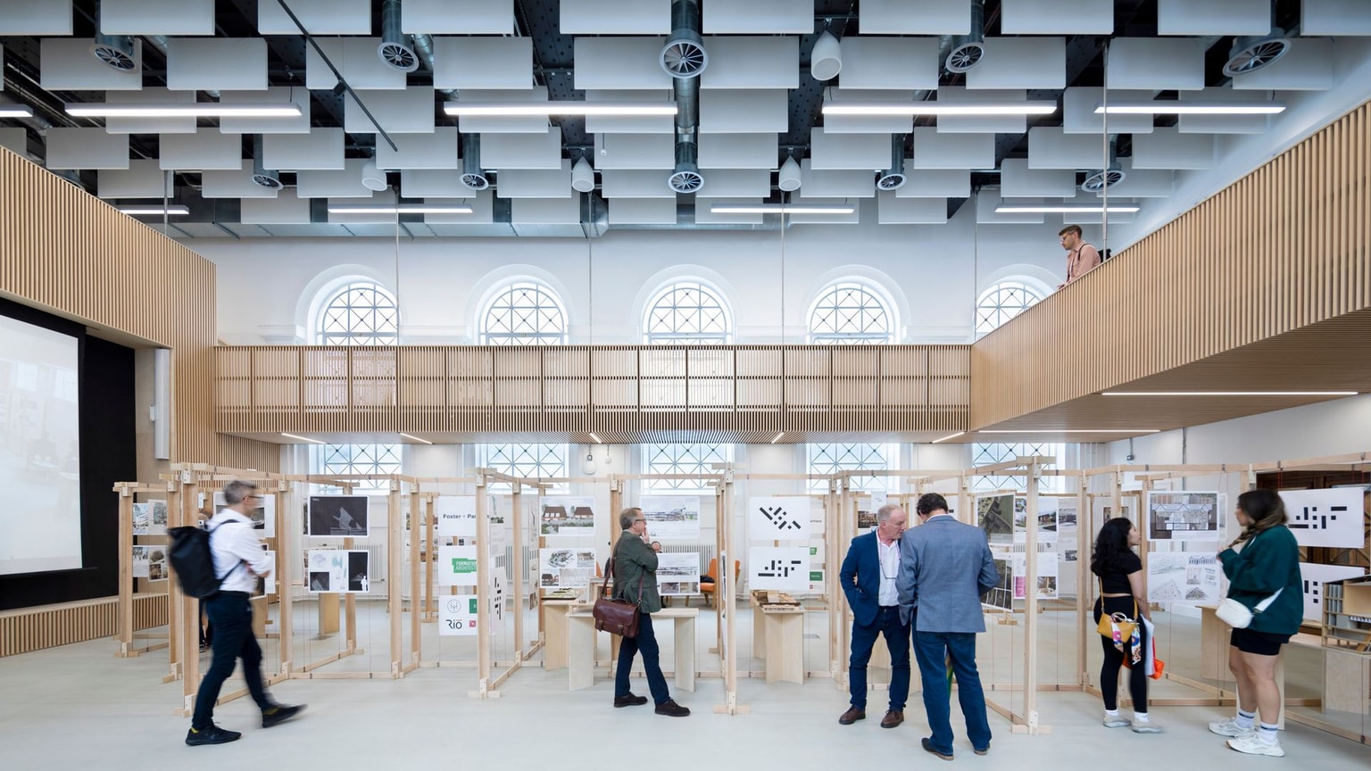 Welsh School of Architecture_visitors reviewing an exhbition