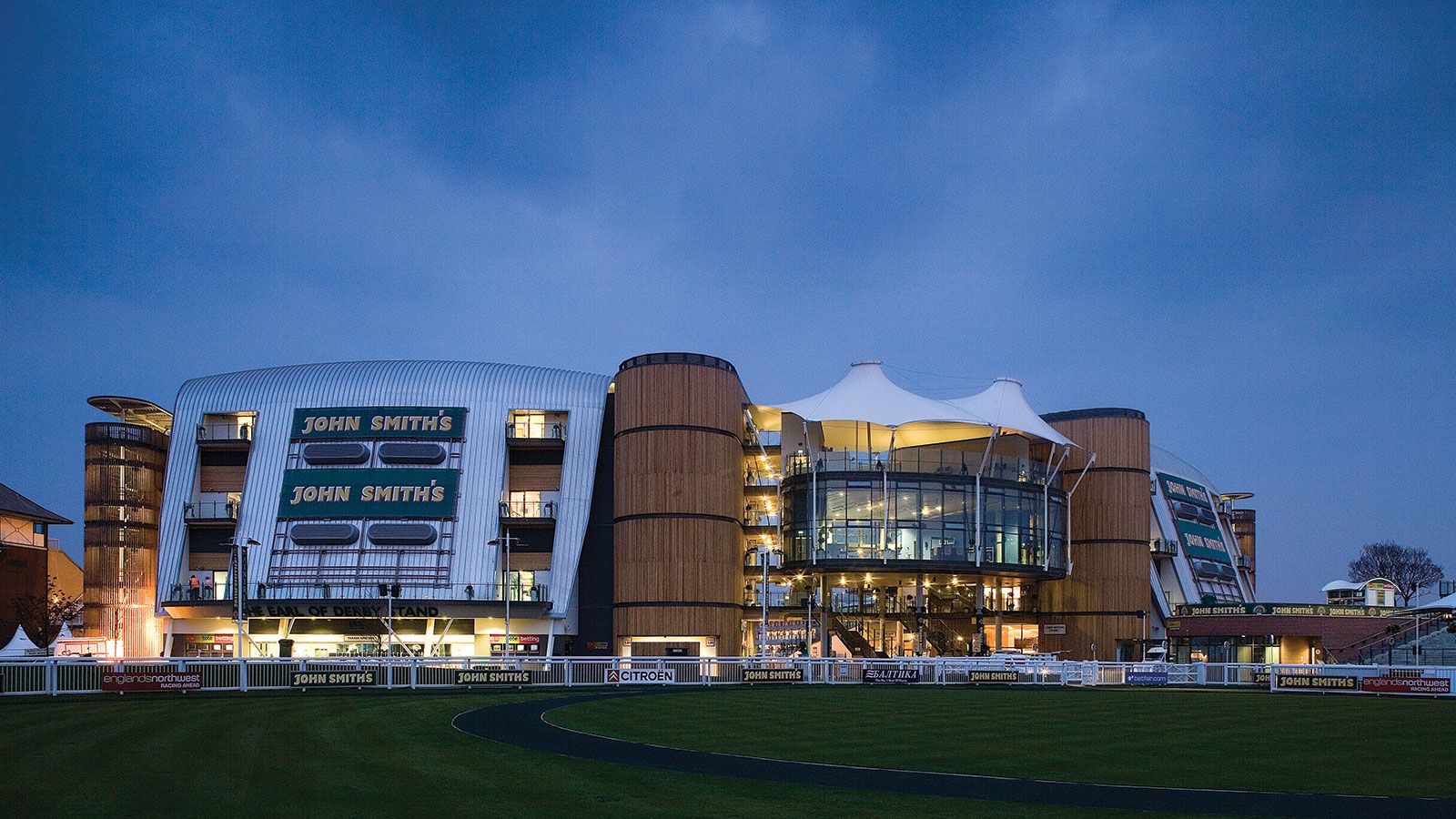 Aintree Racecourse