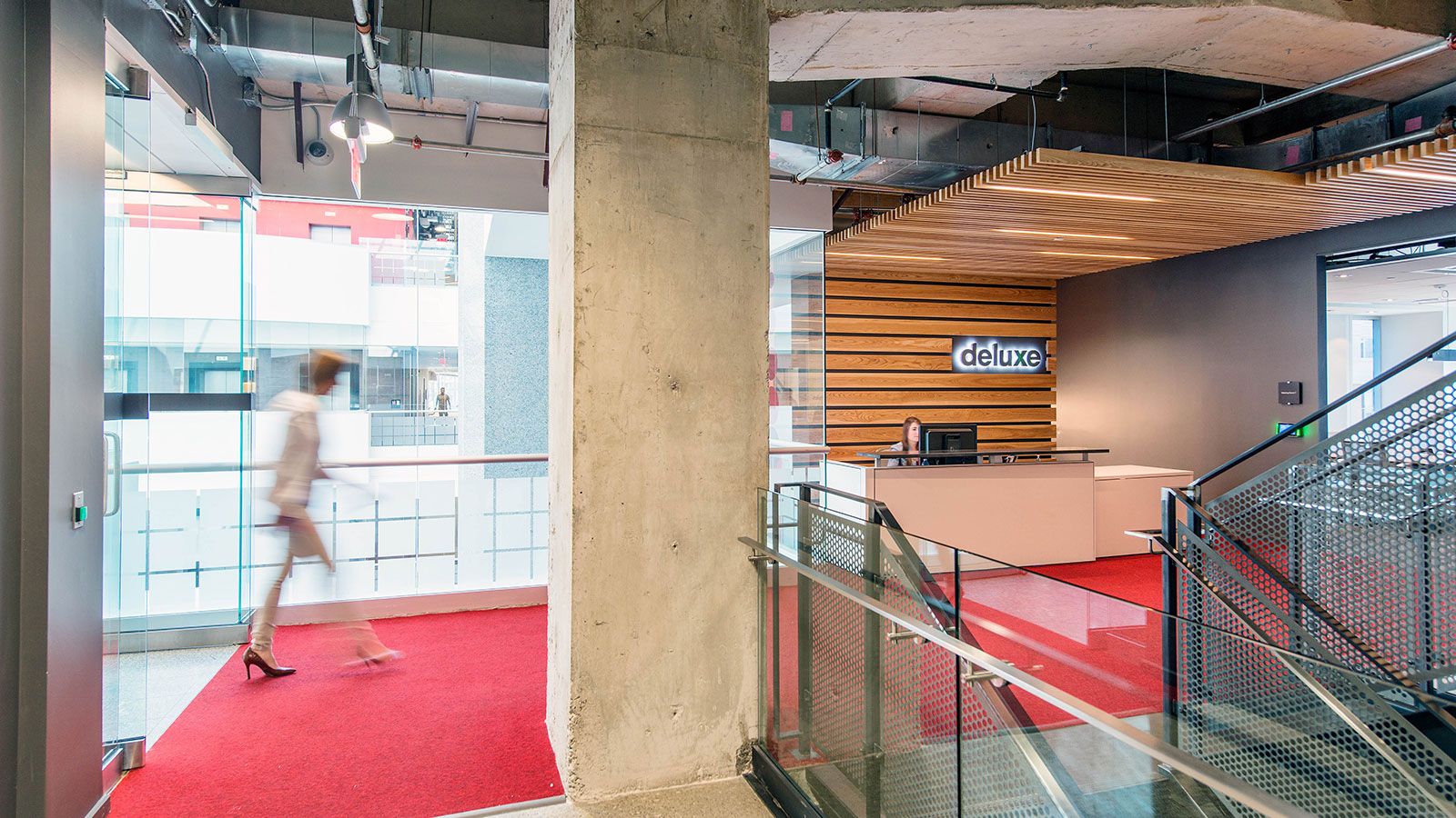 Company 3 Deluxe interior