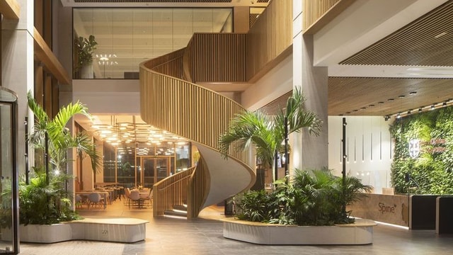 Royal College of Physicians at the Spine