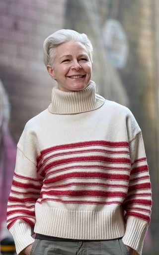 Lynda Henderson